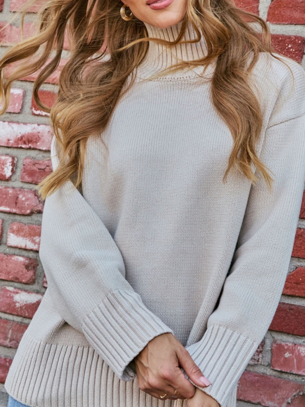 Umah Ribbed Mock Neck Sweater - Picture 3 of 4